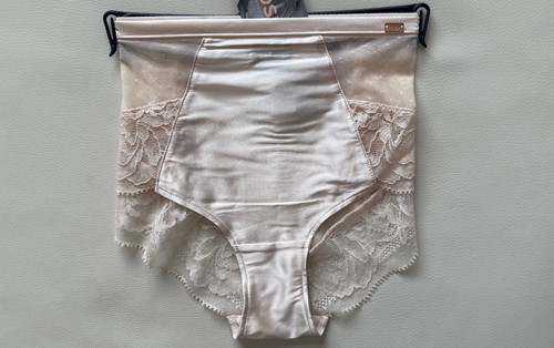 Bnwt rosie autograph - bnwt,