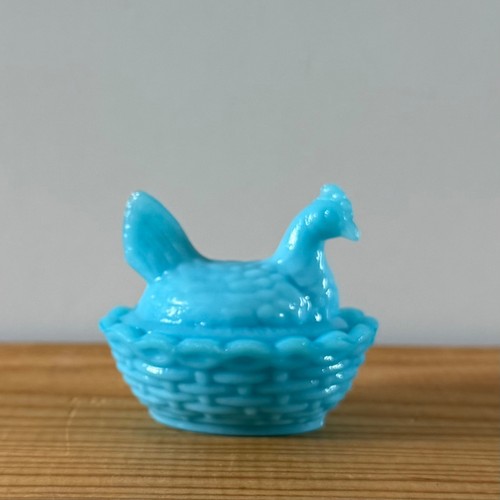 Vintage blue glass hen nest - vintage,