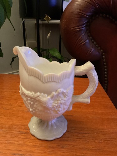 Vintage opaline grapes small - opaline,