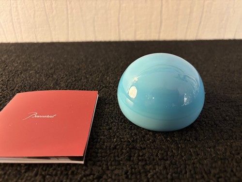 Sky blue opaline - blue,