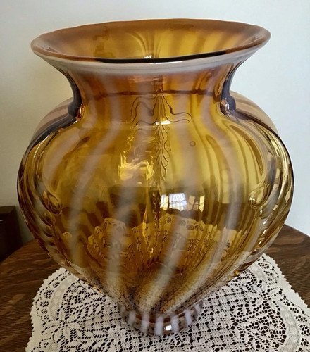 Vintage fenton art glass - fenton,